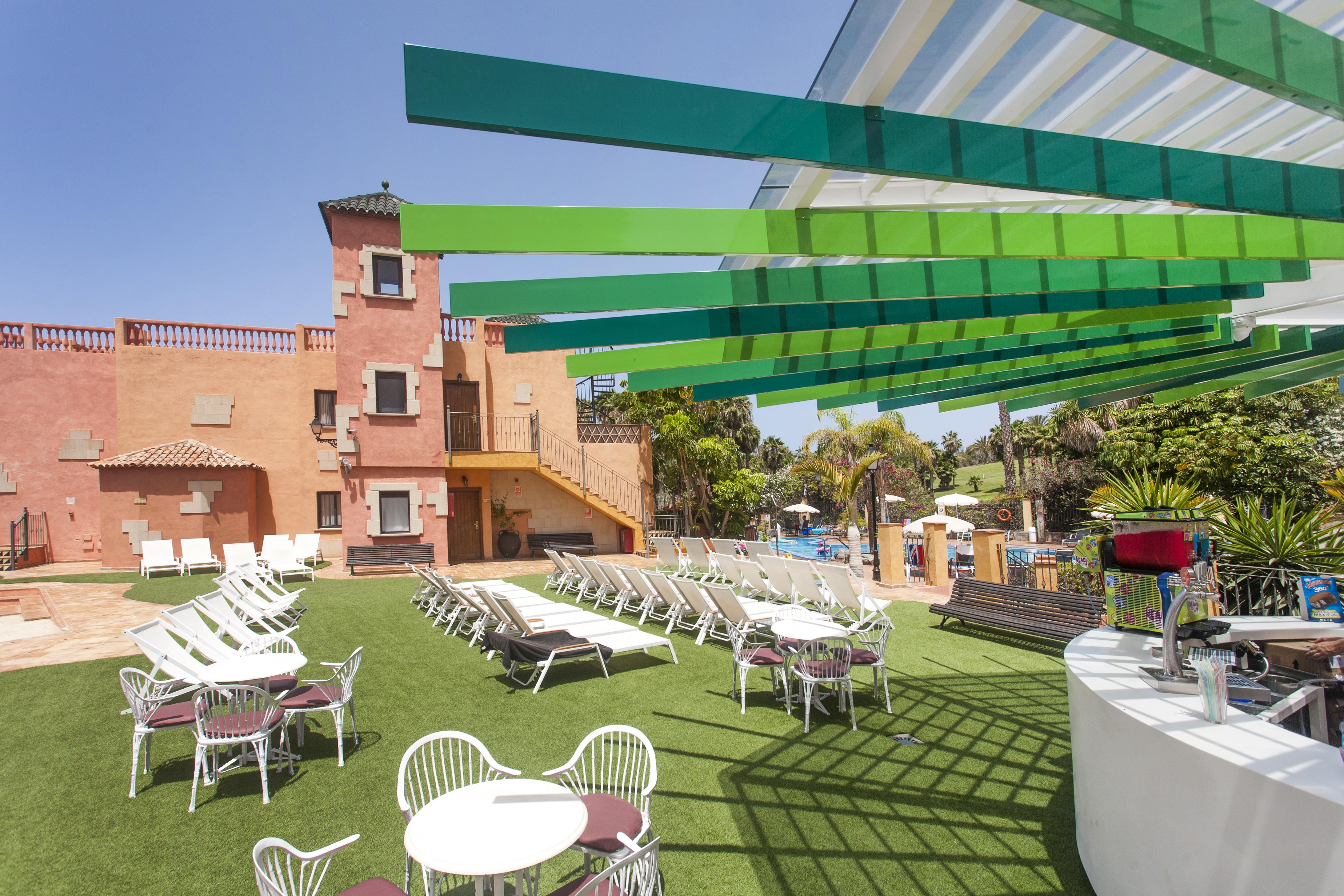 Villa Mandi Golf Resort Плая-де-лас-Америкас Экстерьер фото